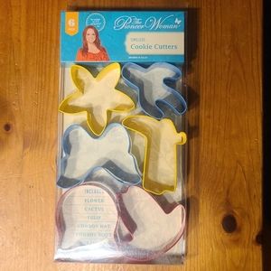 The Pioneer Woman Timeless Cookie Cutters Set